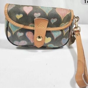 Colorful Heart Pattern Wristlet Clutch